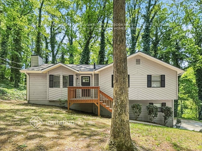 Photo - 1023 Lakewood Dr