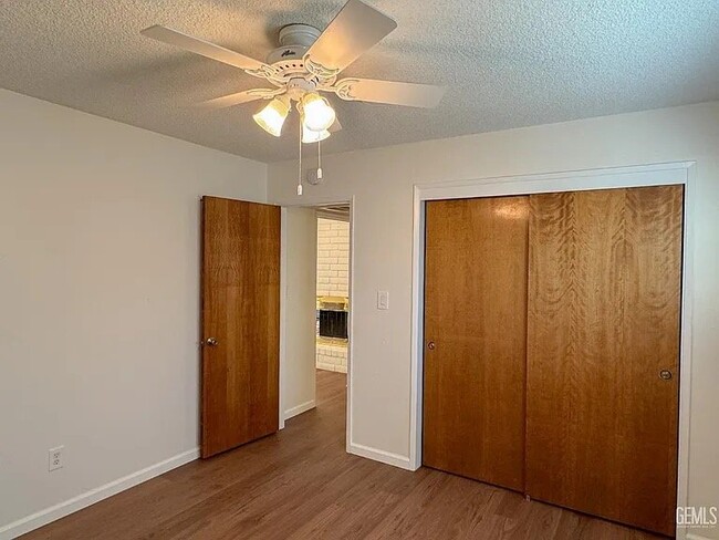 Photo - 2705 Parkfield Ct