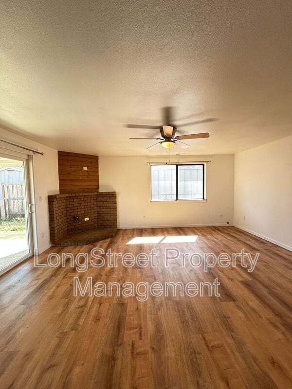 Photo - 2169 SE Madison St