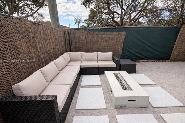 Photo - 2804 NW 7th Ct