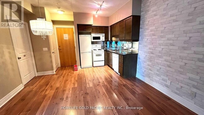 Photo - 58 Marine Parade Dr Unité 329