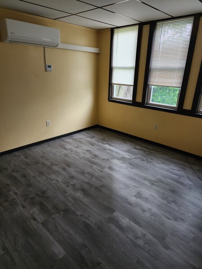 Photo - Benjamin st apt#1 Unit 1