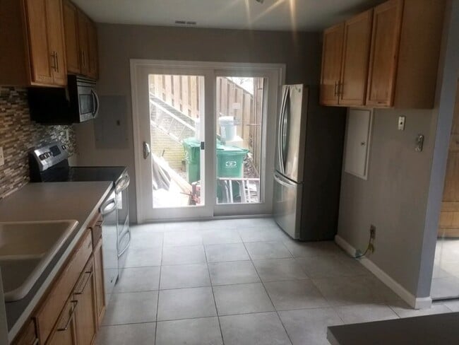 Photo - 7322 Split Rail Ln