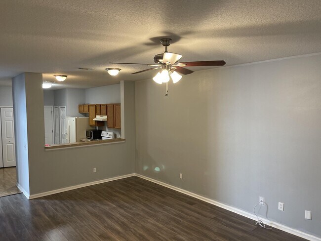 Photo - 4734 Playpen Dr