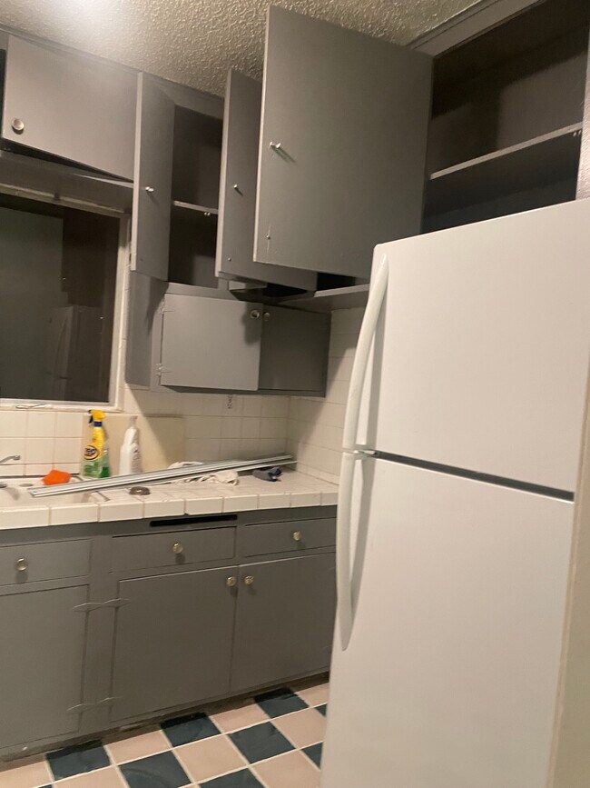 Photo - 1991 E Villa St Unit 1991