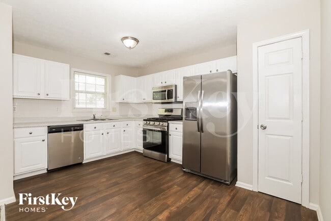 2187 Carlysle Creek Dr