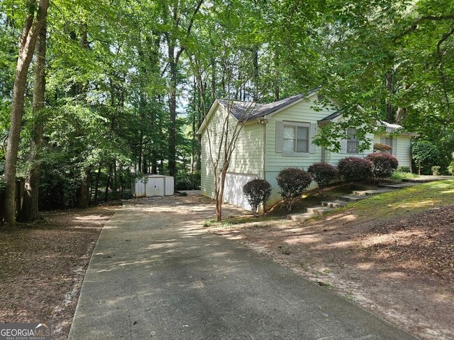 Photo - 344 Summer Pl