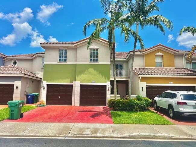 Building Photo - 8021 NW 114th Pl Rental