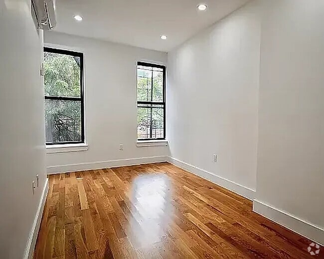 Building Photo - 588 Quincy St Unit 4A Rental