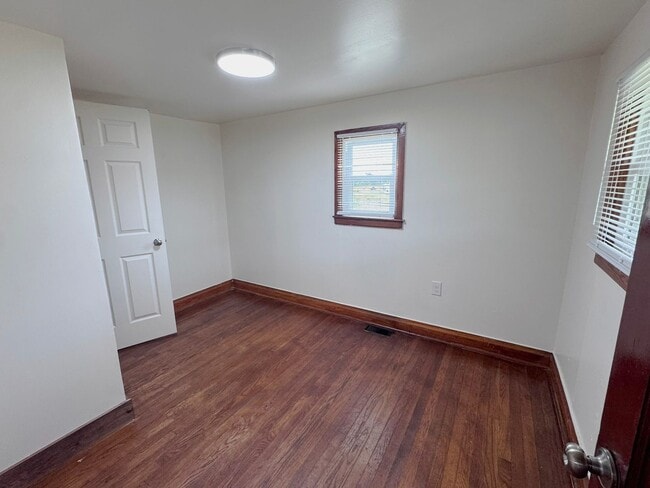 Photo - Spacious Chatham 3 Bed 1 Bath