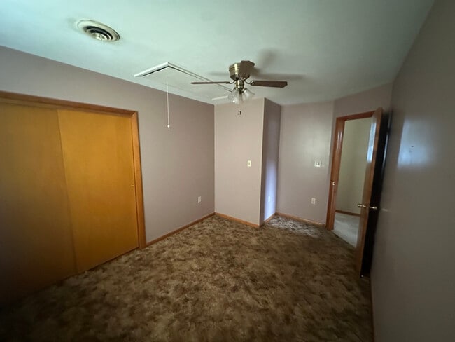 Photo - 7349 Waldman Ave