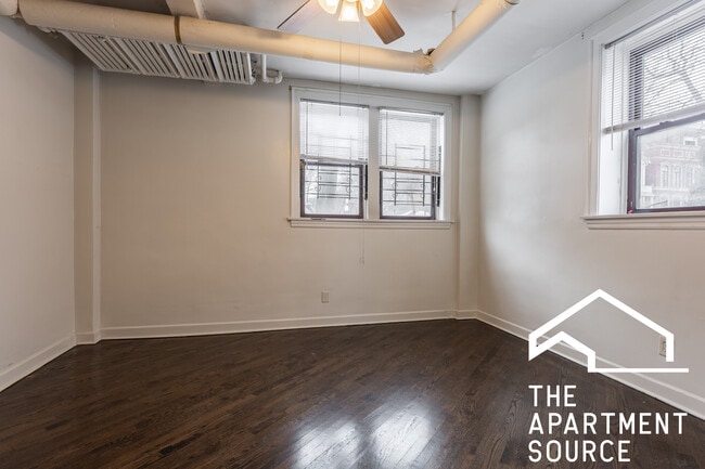 Photo - 3325 N Lakewood Ave