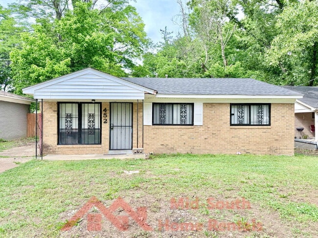 Building Photo - 452 Delta Rd