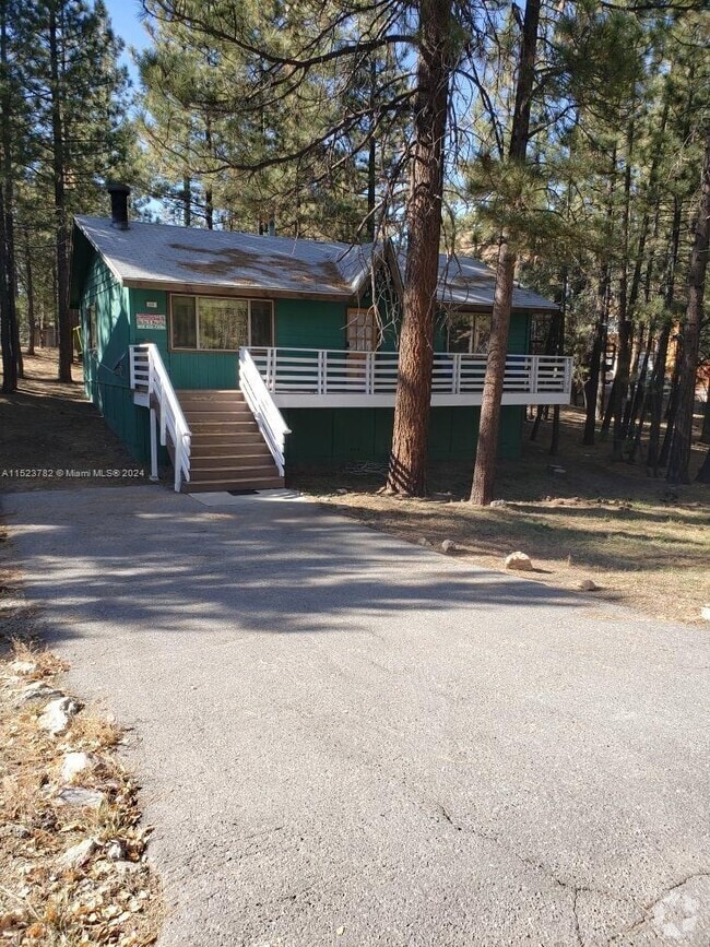 Building Photo - 448 Quail Dr Rental