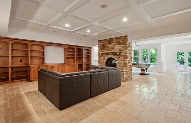 Photo - 1809 Wynthrop Manor Dr SW Casa