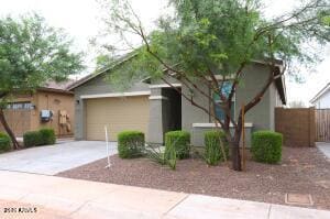 9127 W Minnezona Ave