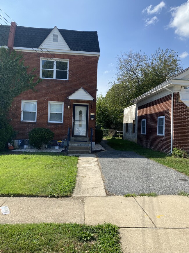 Photo - 14 W Parkway Ave