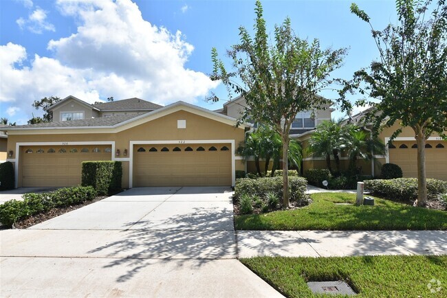 Building Photo - Winter Springs 3br 2.5ba townhouse in GATE...