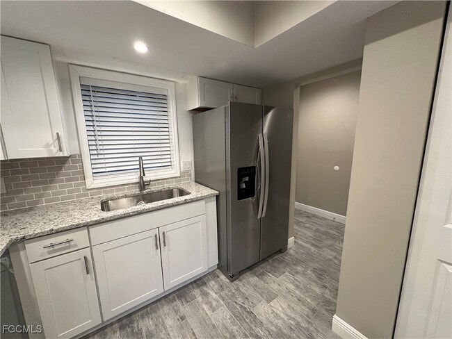 Building Photo - 14053 Northumberland Dr SW Unit 104