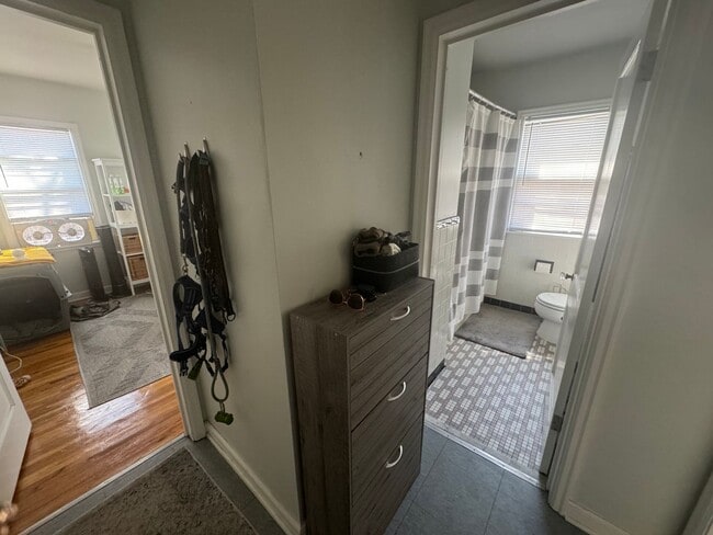 Photo - 5701 Lyndale Ave S Apartment Unit 4