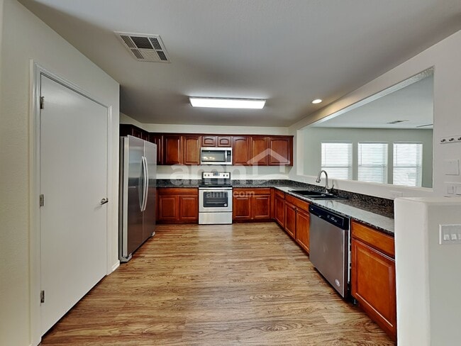 Photo - 17182 N 184th Dr