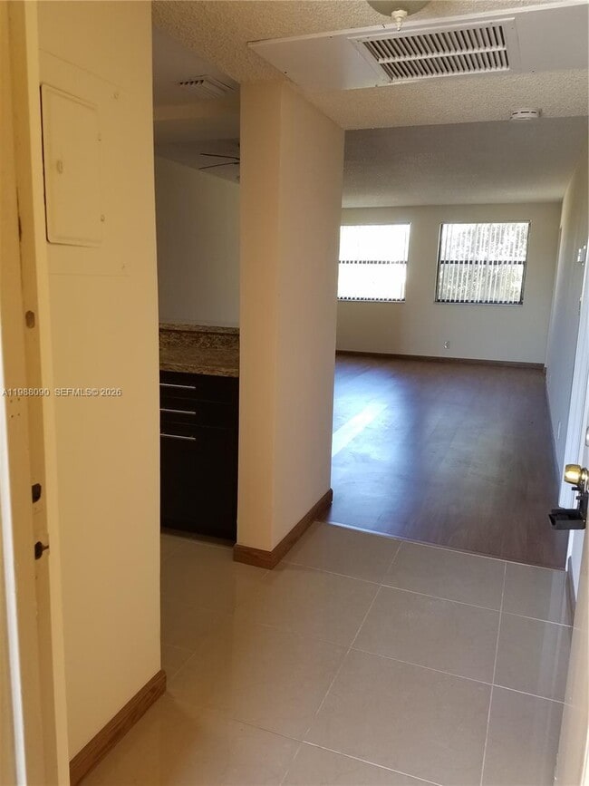 Photo - 8180 Geneva Ct Unit 428