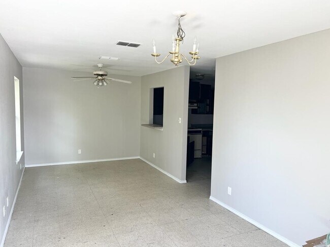 Photo - 2906 Flores Ave Unit 4