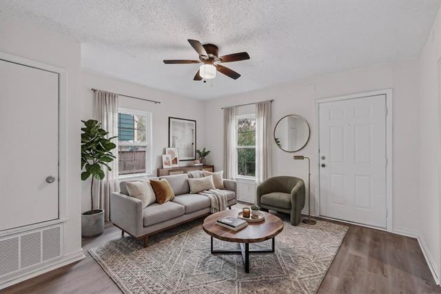 Photo - 1210 Grant St