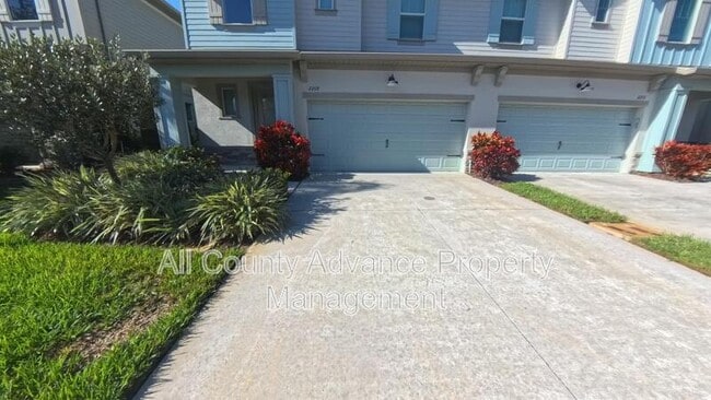 Building Photo - 2268 Springlake Court