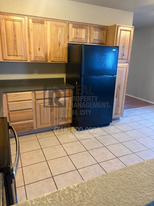 Photo - 1926 E 15th St