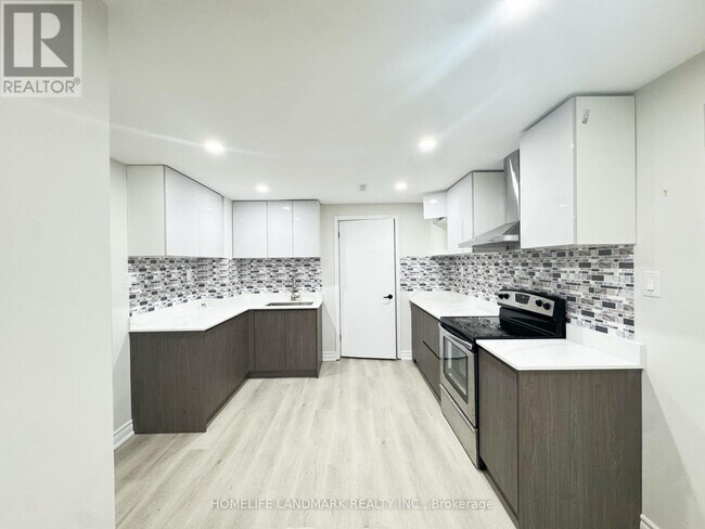 Photo - 144 Raymerville Dr