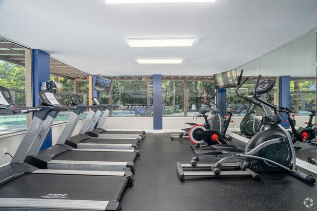 Fitness Center - Stratford Ridge