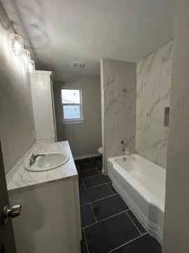 Photo - 4216 42nd St