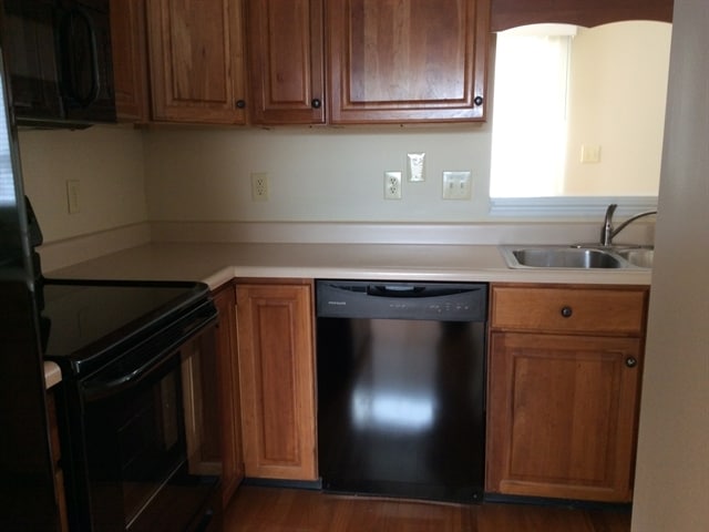 Photo - 6685 Wimbledon Dr