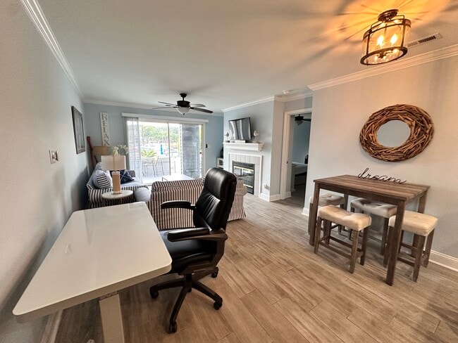 Photo - 18713 Vineyard Point Ln Unit Lakefront Ground Floor 2B