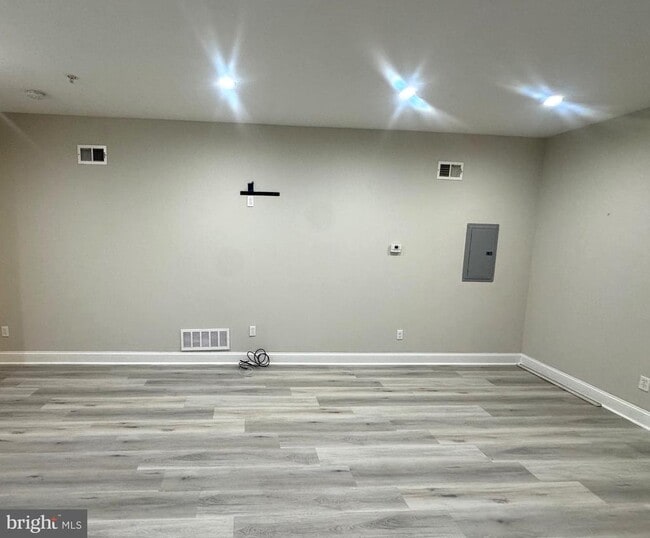 Photo - 3857 N Broad St Unit 2