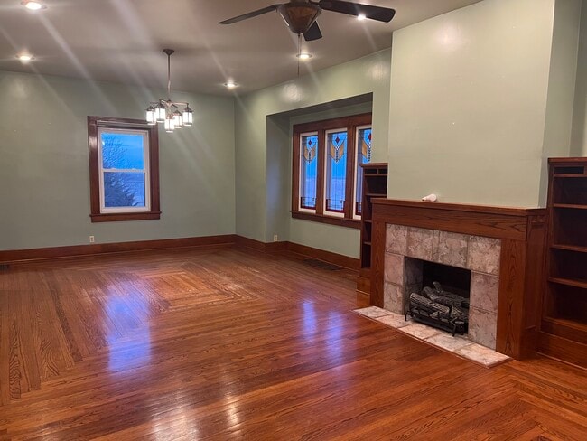 Photo - 405 Trenton St