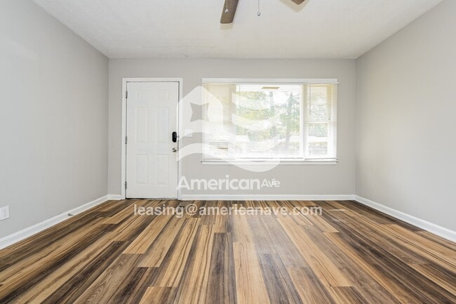 Photo - 2315 Japonica Dr