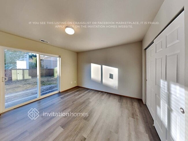 Photo - 18530 94th Ave E