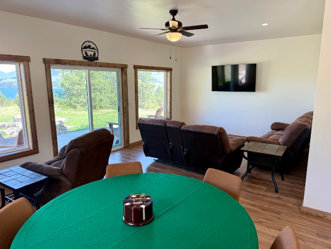 Photo - 27945 Island Butte Ln