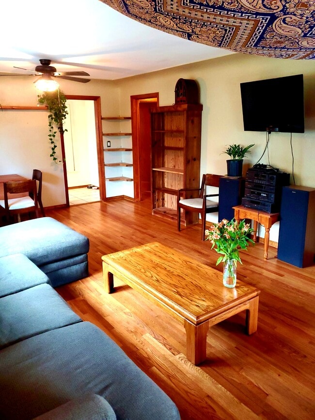 Photo - 3757 S. Acoma St. Unit B