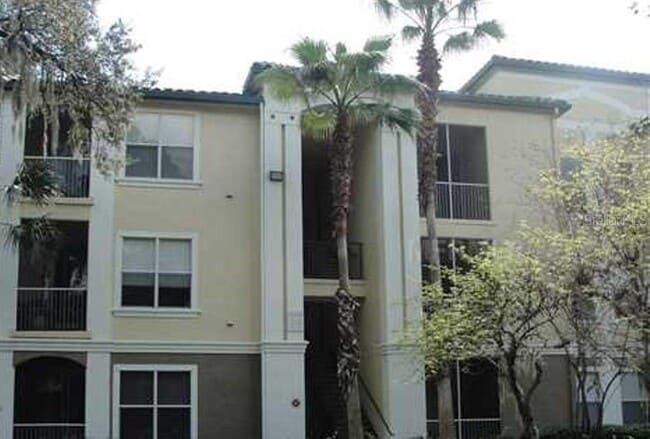 Building Photo - 5703 Legacy Crescent Pl Unit 304