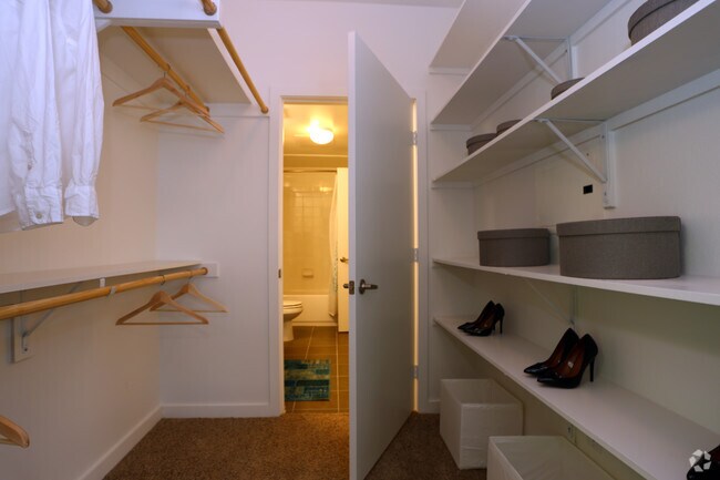 Closet