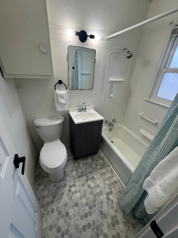 Photo - 3737 Sturgis Rd