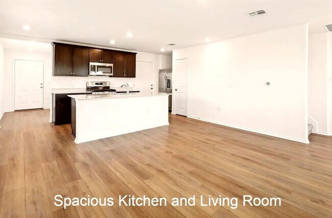 Photo - 7108 Spotted Leaf Wy