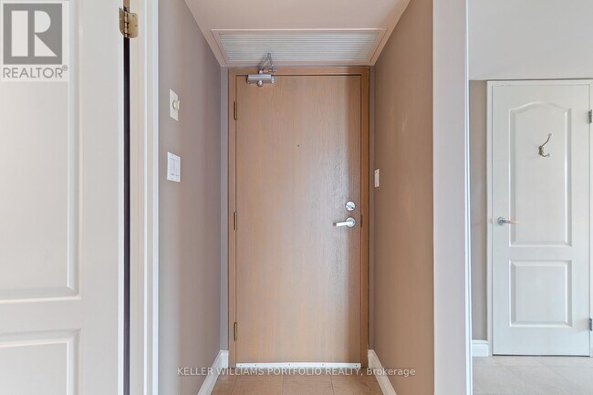 Photo - 97 Lawton Blvd Unité 604