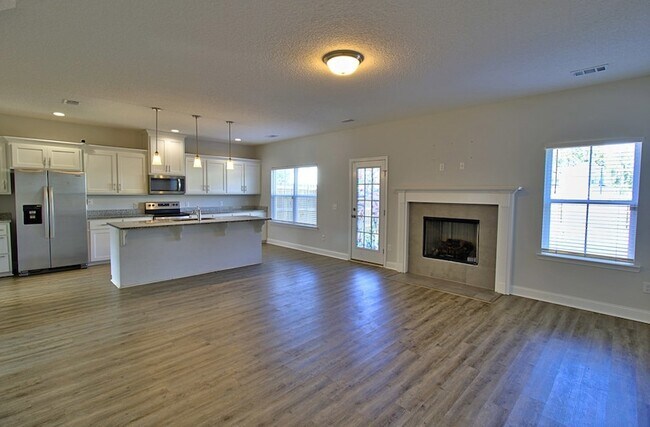 Photo - 442 Grayson Ave