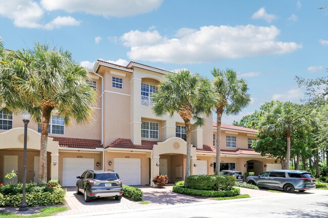 Photo - 4581 Artesa Way S