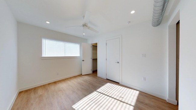 #A1 510 SQFT