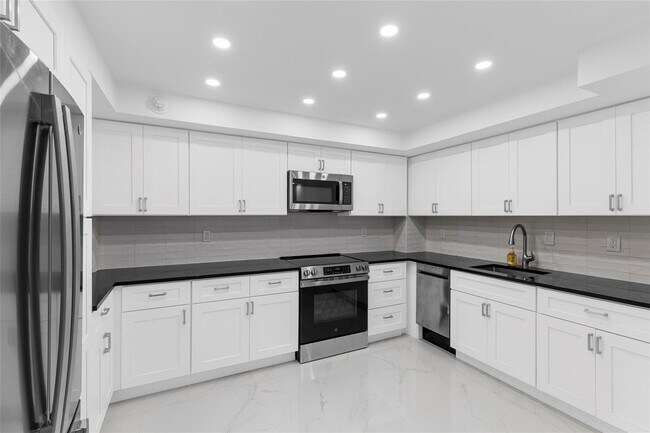 Photo - 3750 Galt Ocean Dr Unit 209